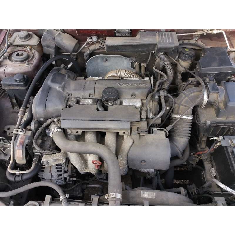 volvo v40 familiar 1.6   |   05.97 - 12.05 | 1997 - 2005 | 109 cv / 80 kw del año 1997