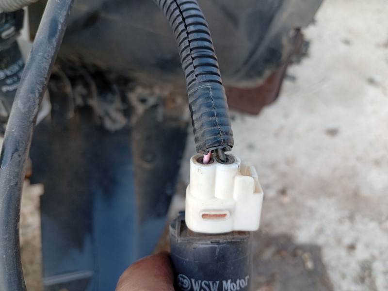 Recambio de bomba limpia para chevrolet aveo / kalos hatchback (t250, t255) 1.4 referencia OEM IAM 96397517  