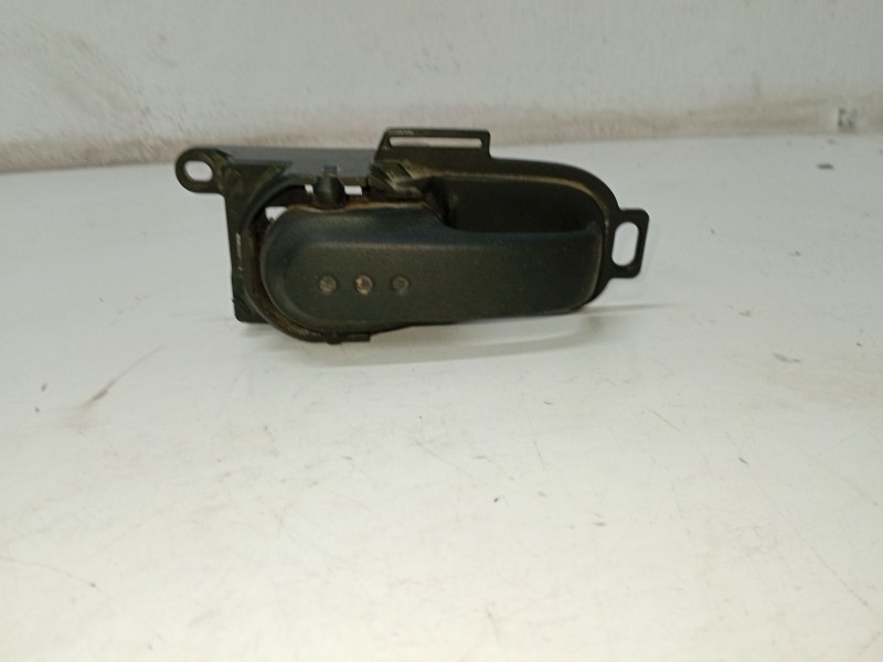 Recambio de maneta interior delantera derecha para nissan micra (k12e) referencia OEM IAM 80670AX600  
