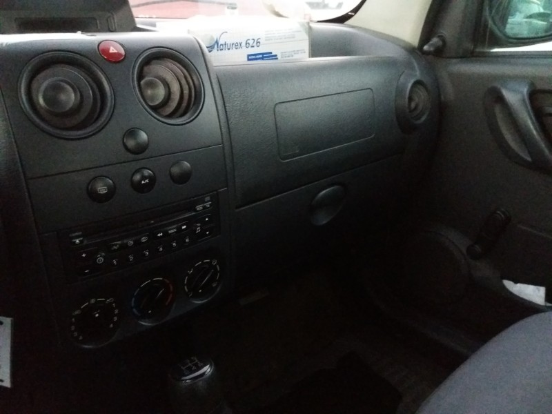 citroen berlingo 1.9 diesel   |   0.02 - ... | 2002 | 69 cv / 51 kw del año 2002