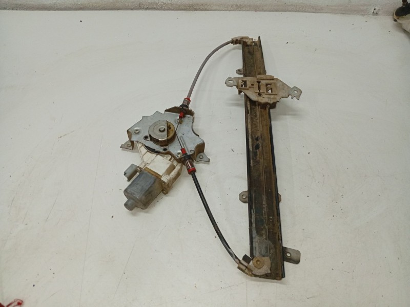 Recambio de elevalunas delantero derecho para nissan micra (k12e) referencia OEM IAM 80700BC60B 130822203 