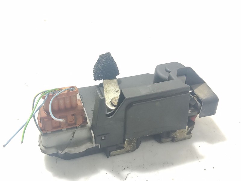 Recambio de cerradura puerta trasera izquierda para peugeot 307 break (3e) 2.0 referencia OEM IAM 9137A0  