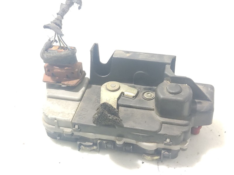 Recambio de cerradura puerta trasera derecha para peugeot 307 break (3e) 2.0 referencia OEM IAM 9138G0  