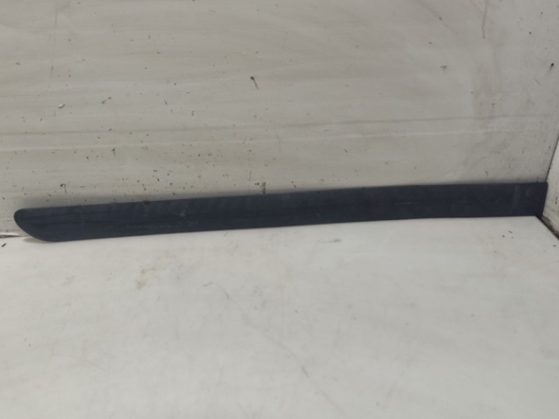 Recambio de moldura para peugeot 307 break (3e) 2.0 referencia OEM IAM   