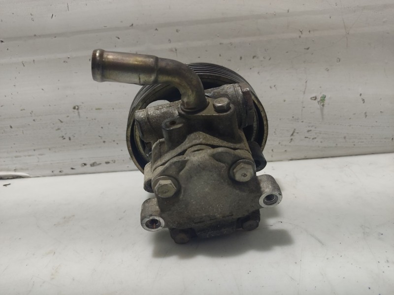 Recambio de bomba direccion para ford fusion (ju_) 1.4 tdci referencia OEM IAM 1416165  