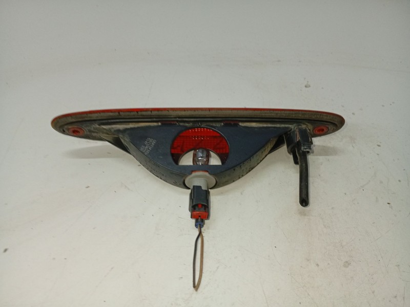 Recambio de luz central de freno para chrysler voyager (rg) referencia OEM IAM 05113278AA 04857214 