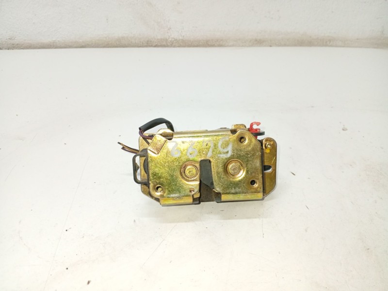 Recambio de cerradura maletero / porton para chrysler voyager (rg) referencia OEM IAM 678AA  