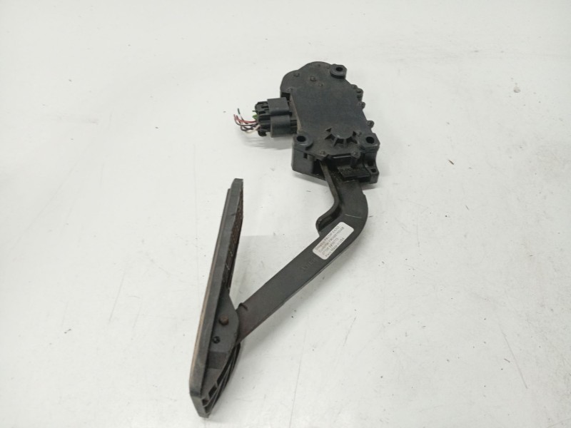 Recambio de pedal acelerador para chrysler voyager (rg) referencia OEM IAM 04861650AB  