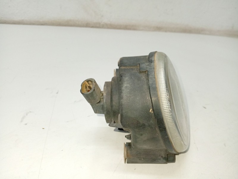 Recambio de faro antiniebla izquierdo para chrysler voyager (rg) referencia OEM IAM   