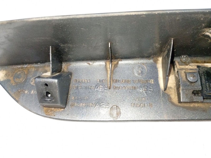 Recambio de moldura para chrysler voyager (rg) referencia OEM IAM   