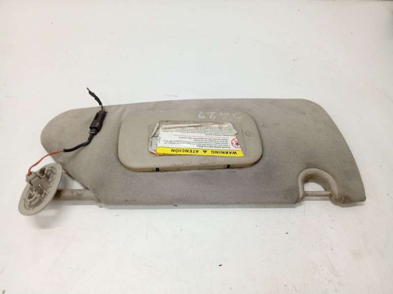 Recambio de parasol izquierdo para chrysler voyager (rg) referencia OEM IAM   