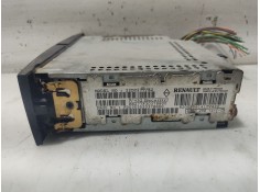 Recambio de sistema audio / radio cd para renault megane ii berlina 5p referencia OEM IAM 8200084437A   2