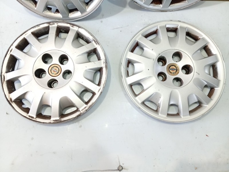 Recambio de tapacubos para chrysler voyager (rg) referencia OEM IAM   