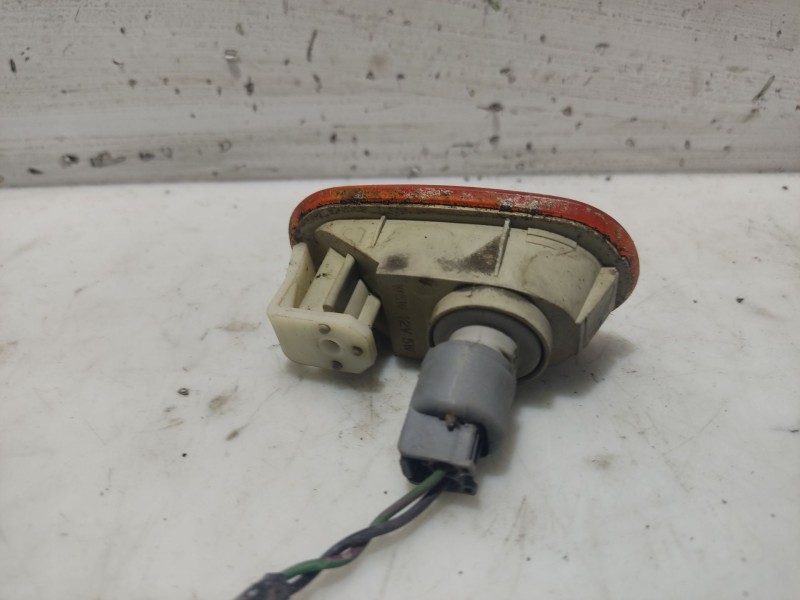 Recambio de piloto lateral izquierdo para mitsubishi colt (ca0) referencia OEM IAM   