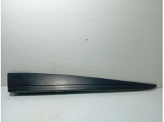 Recambio de moldura puerta delantera derecha para renault clio iv grandtour (kh_) 1.5 dci 90 (khn3, khn4) referencia OEM IAM 801