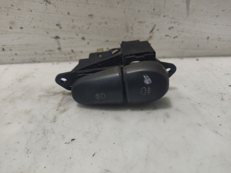 Recambio de interruptor para mitsubishi colt (ca0) referencia OEM IAM   