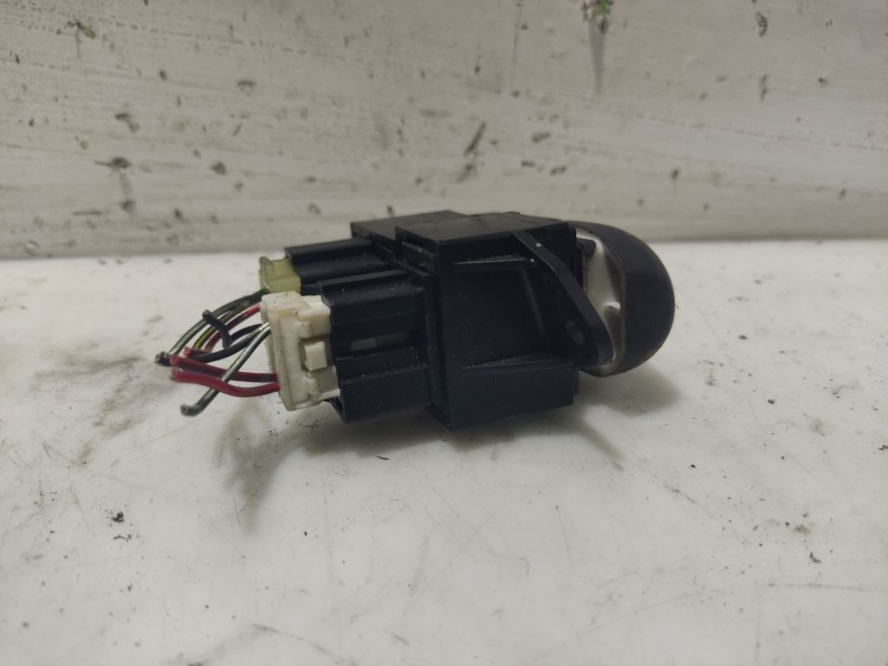 Recambio de interruptor para mitsubishi colt (ca0) referencia OEM IAM   