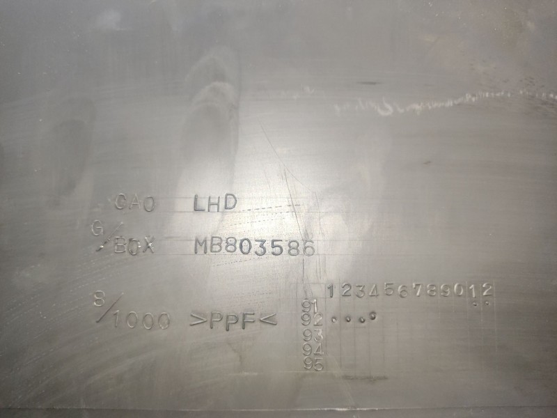 Recambio de guantera para mitsubishi colt (ca0) referencia OEM IAM   