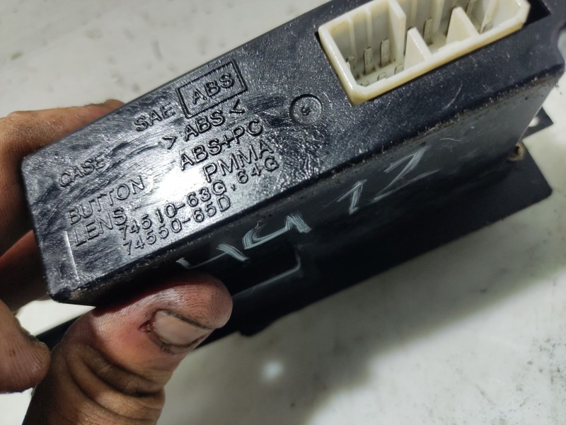 Recambio de interruptor para peugeot 206 berlina 1.4 referencia OEM IAM 7451083G164G 7455065D 