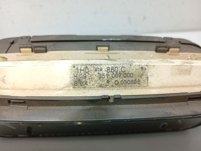 Recambio de cuadro instrumentos para volkswagen golf iii berlina (1h1) referencia OEM IAM 1J0919860C  351007000