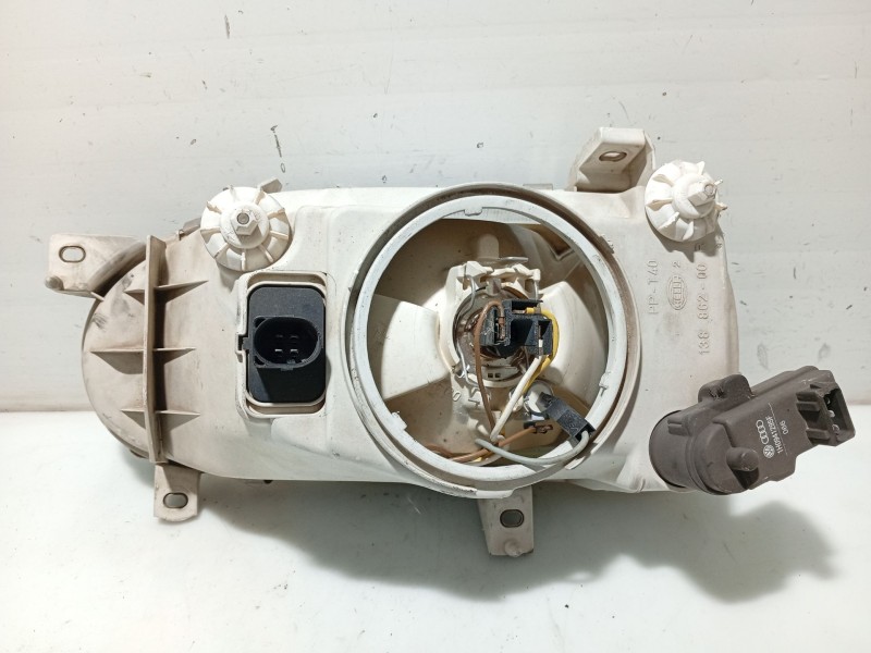 Recambio de faro derecho para volkswagen golf iii berlina (1h1) referencia OEM IAM 1H6941018AM 1H6941018AN 1H6941018AK