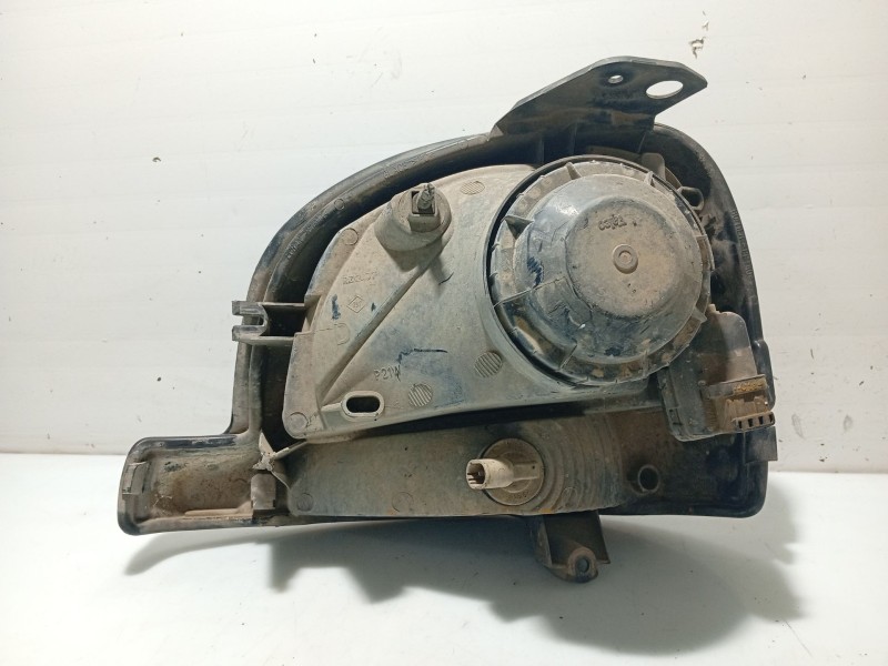 Recambio de faro derecho para renault kangoo (f/kc0) referencia OEM IAM 260105328R  