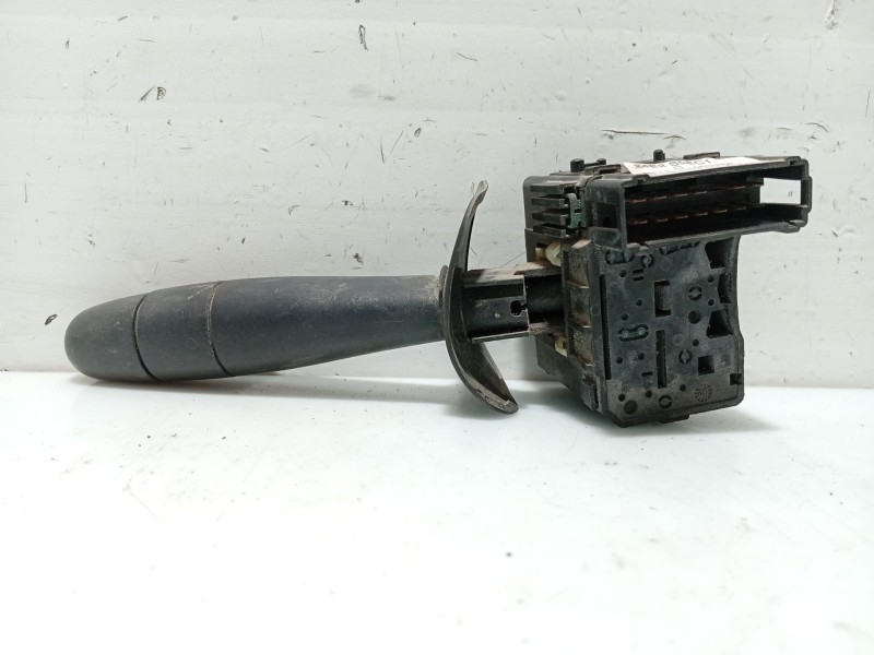 Recambio de mando limpia para renault kangoo (f/kc0) referencia OEM IAM 8200090339  34484901AJ