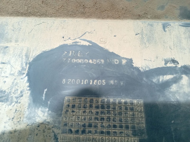 Recambio de moldura para renault kangoo (f/kc0) referencia OEM IAM 8200101805 7700804869 