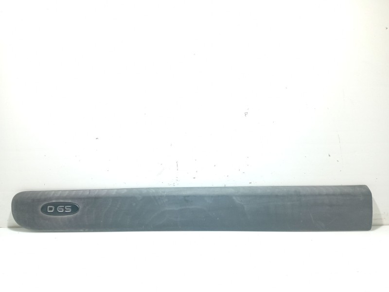 Recambio de moldura para renault kangoo (f/kc0) referencia OEM IAM 8200077534 8200077531 