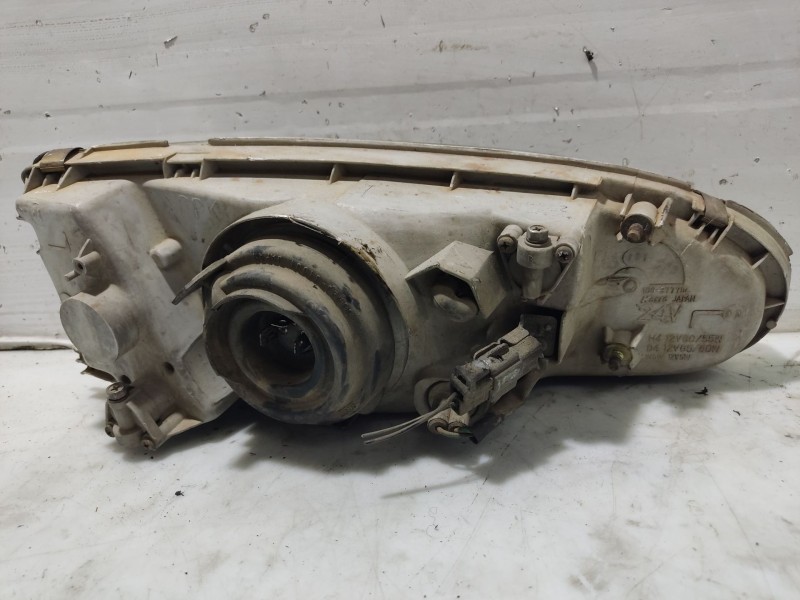 Recambio de faro izquierdo para mitsubishi colt (ca0) referencia OEM IAM MB929207  