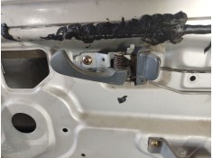 Recambio de maneta interior delantera derecha para mitsubishi colt (ca0) referencia OEM IAM MR415331  
