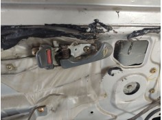 Recambio de maneta interior delantera izquierda para mitsubishi colt (ca0) referencia OEM IAM MR415316  