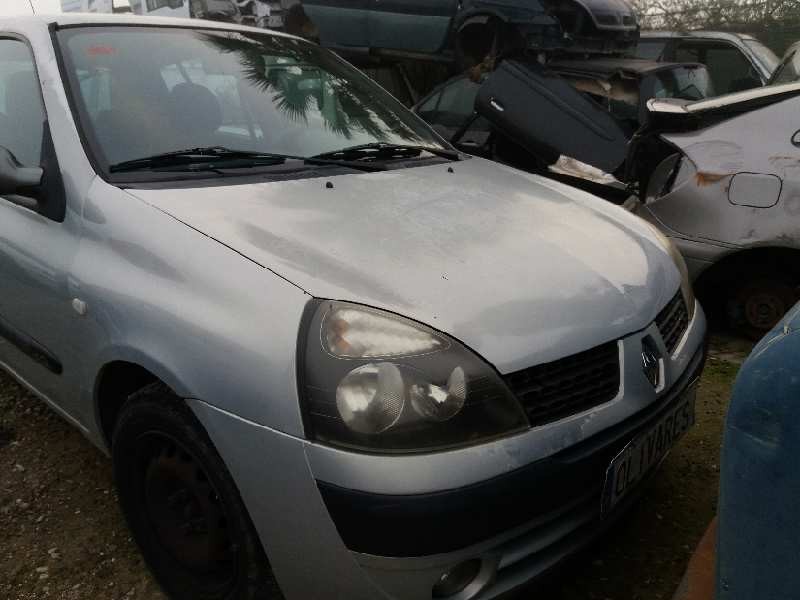renault clio ii fase ii (b/cb0) 1.5 dci diesel   |   0.01 - ... | 2001 | 65 cv / 48 kw del año 2001