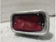 Recambio de piloto trasero izquierdo paragolpes para mitsubishi colt (ca0) referencia OEM IAM MB821105  