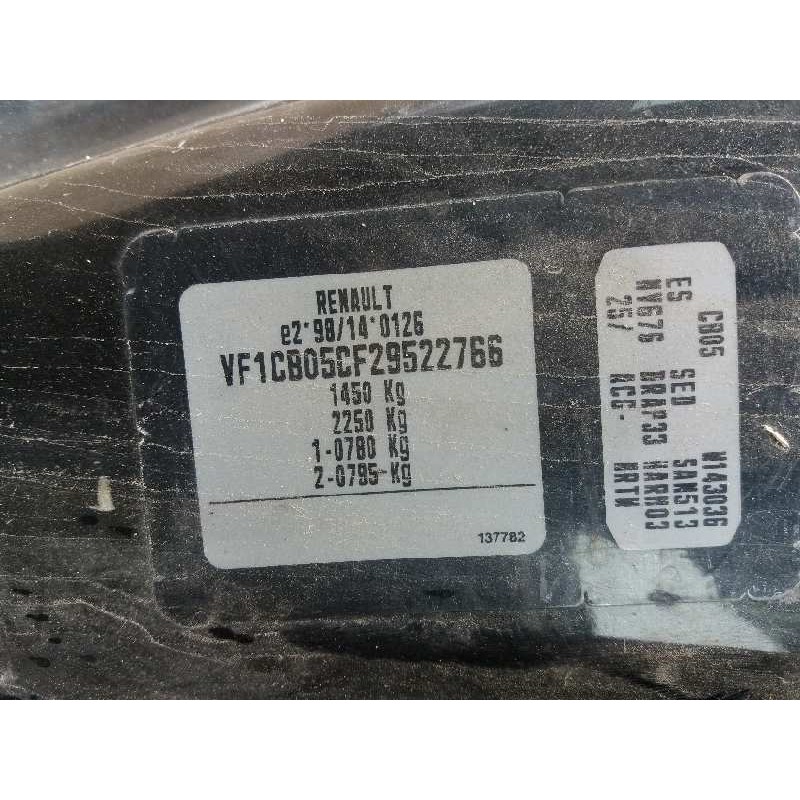 renault clio ii fase ii (b/cb0) 1.2   |   0.01 - ... | 2001 | 75 cv / 55 kw del año 2001