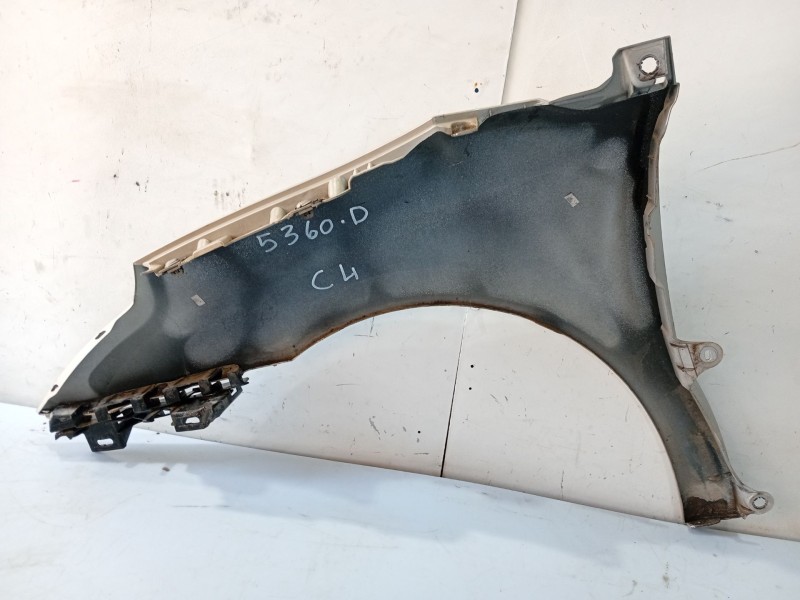 Recambio de aleta delantera derecha para citroën c4 berlina referencia OEM IAM 7841S2  