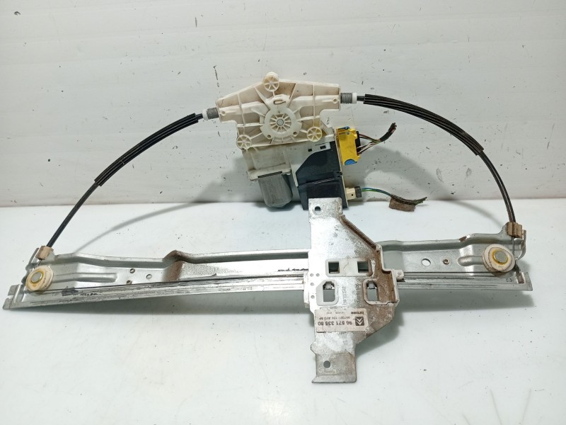 Recambio de elevalunas delantero derecho para citroën c4 berlina referencia OEM IAM 9222V0 996386103 