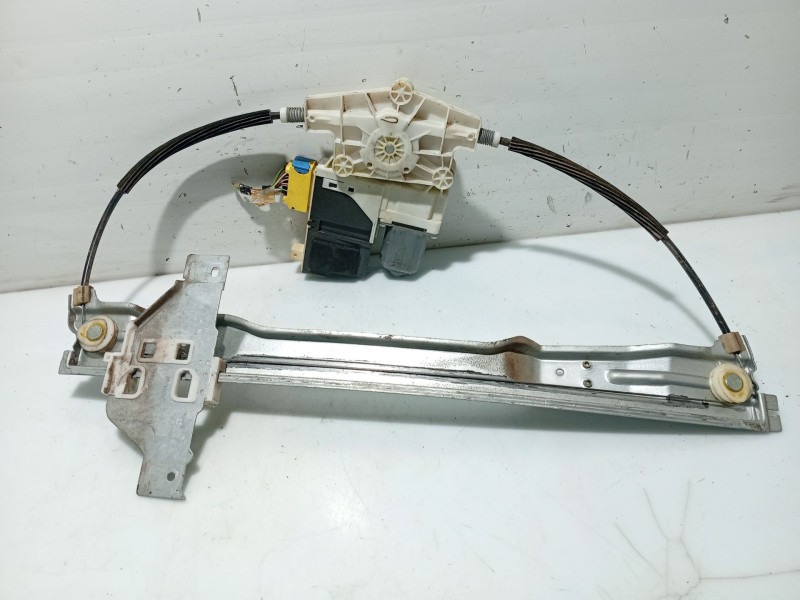 Recambio de elevalunas delantero izquierdo para citroën c4 berlina referencia OEM IAM 9221V1 996385103 