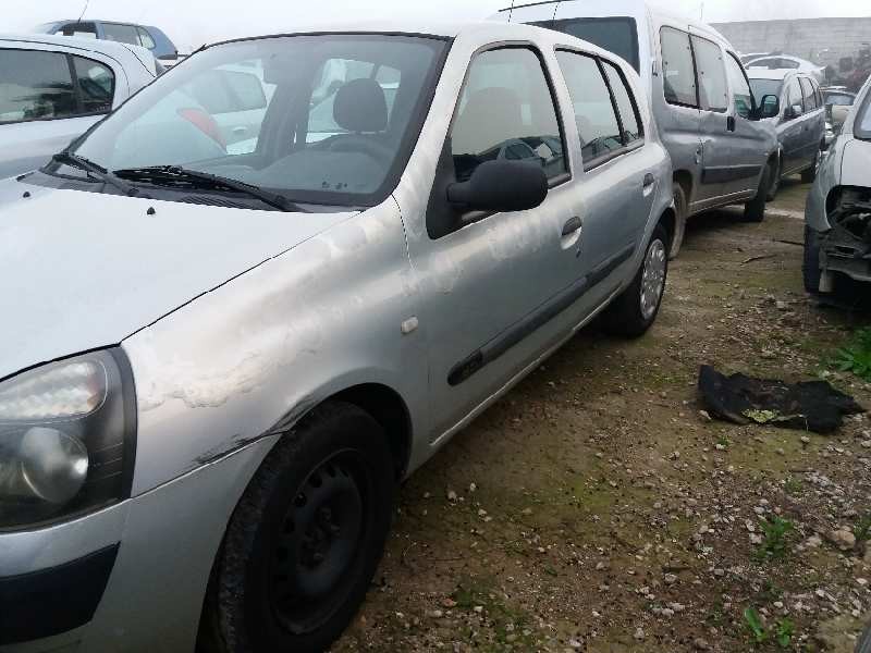 renault clio ii fase ii (b/cb0) 1.5 dci diesel   |   0.01 - ... | 2001 | 65 cv / 48 kw del año 2001