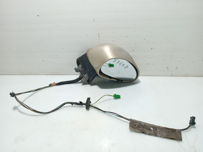 Recambio de retrovisor derecho para citroën c4 berlina referencia OEM IAM 8149YN  