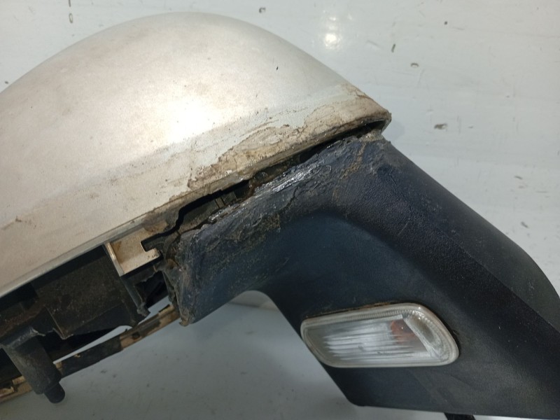Recambio de retrovisor derecho para citroën c4 berlina referencia OEM IAM 8149YN  