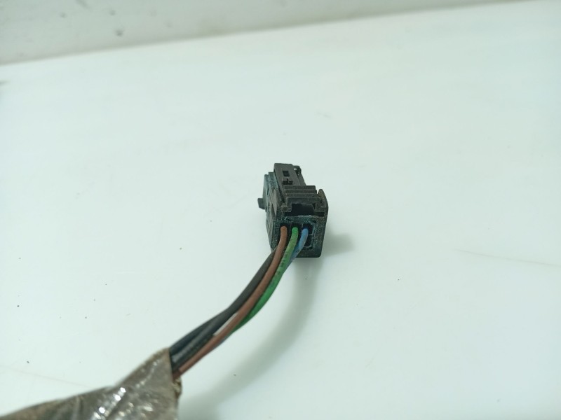 Recambio de retrovisor derecho para citroën c4 berlina referencia OEM IAM 8149YN  