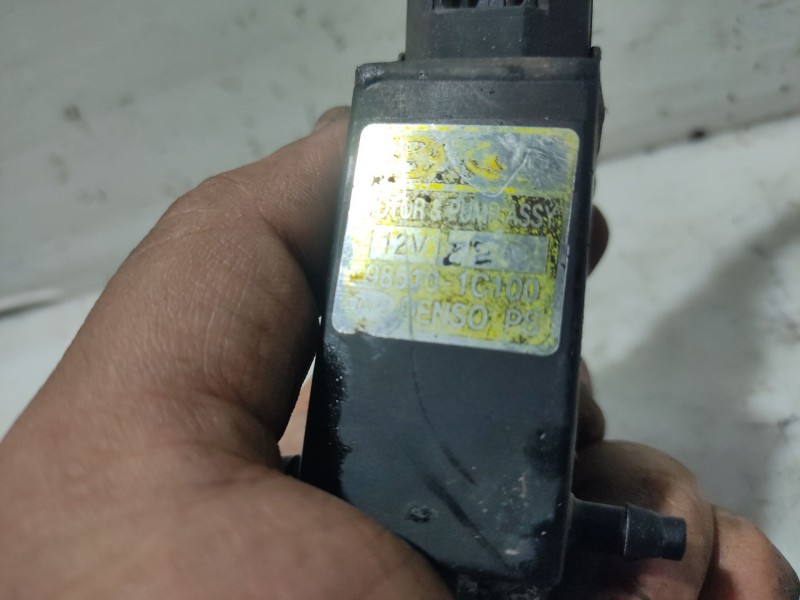 Recambio de bomba limpia para hyundai getz (tb) 1.1 referencia OEM IAM 985101C100  