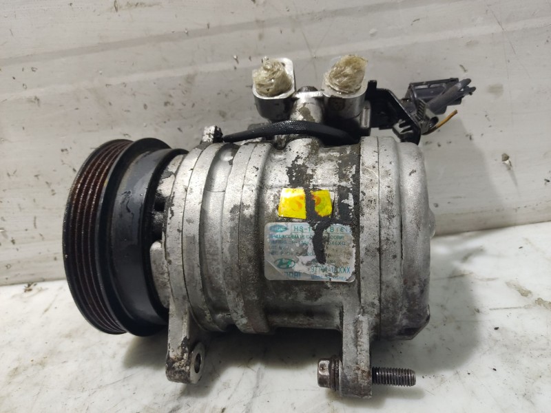Recambio de compresor aire acondicionado para hyundai getz (tb) 1.1 referencia OEM IAM 977011C100  