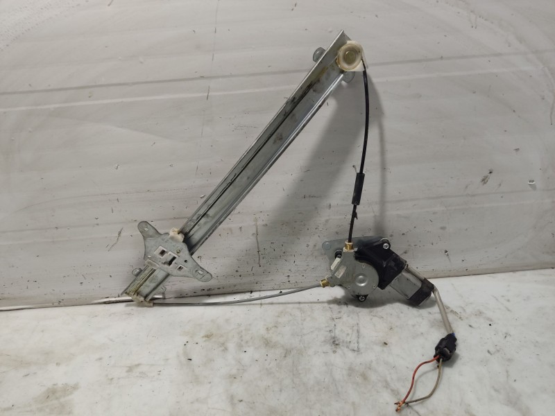 Recambio de elevalunas delantero derecho para hyundai getz (tb) 1.1 referencia OEM IAM 824041C010  
