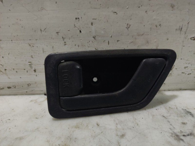 Recambio de maneta interior delantera izquierda para hyundai getz (tb) 1.1 referencia OEM IAM 82611TB010  