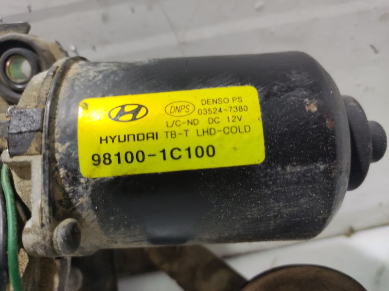 Recambio de motor limpia delantero para hyundai getz (tb) 1.1 referencia OEM IAM 981101C100  035247380