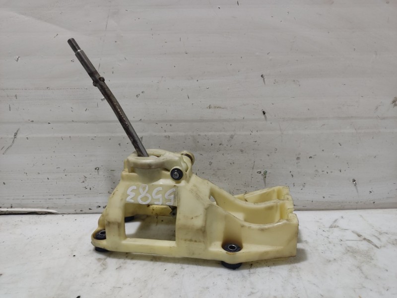 Recambio de palanca cambio para hyundai getz (tb) 1.1 referencia OEM IAM 437941C200  