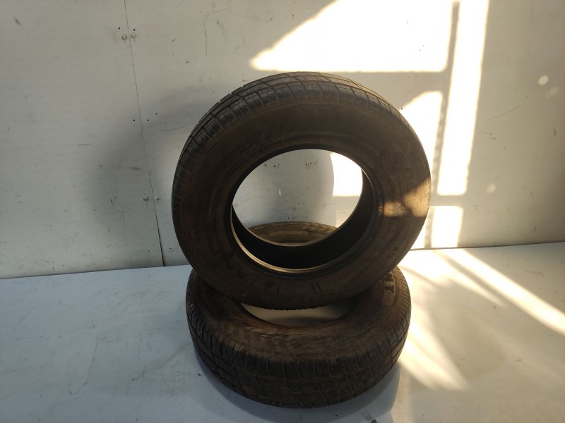 Recambio de neumatico para nissan interstar (x70) referencia OEM IAM 21575R16  