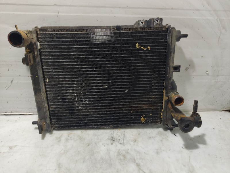 Recambio de radiador calefaccion / aire acondicionado para hyundai getz (tb) 1.1 referencia OEM IAM 253101C200  